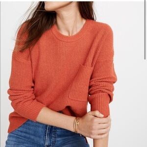 Madewell Thompson Orange
Ribbed Pocket Sweater size small